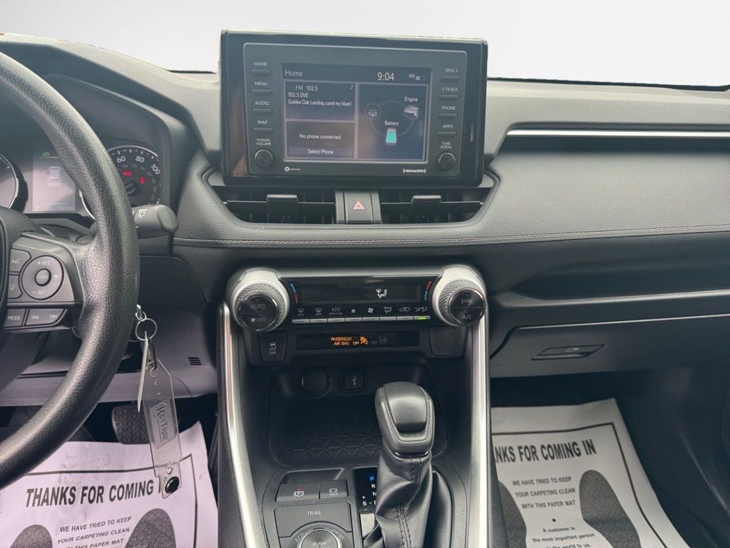 2022 Toyota RAV4 Hybrid LE