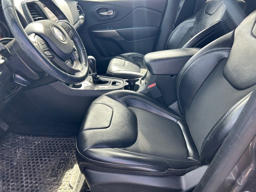 2019 Jeep Cherokee Latitude Plus