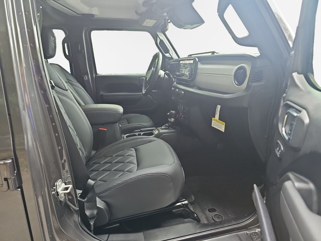 2026 Jeep Wrangler Willys ROCKY RIDGE