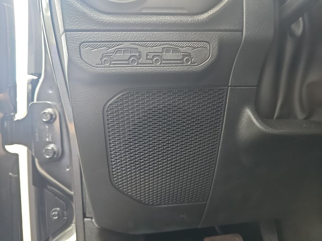 2026 Jeep Wrangler Willys ROCKY RIDGE