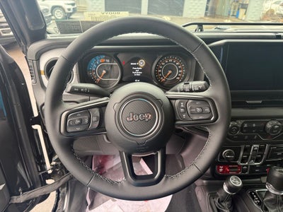 2026 Jeep Wrangler Willys BLACK WIDOW