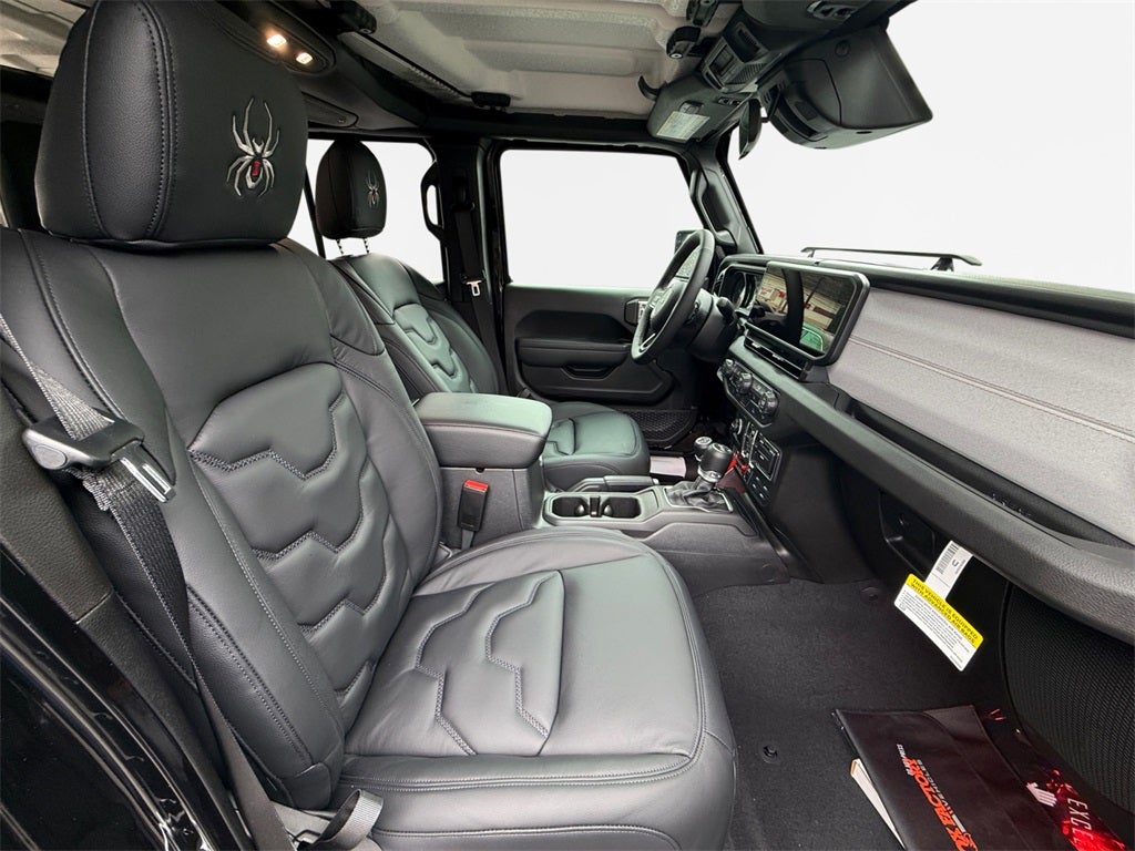 2026 Jeep Wrangler Willys BLACK WIDOW