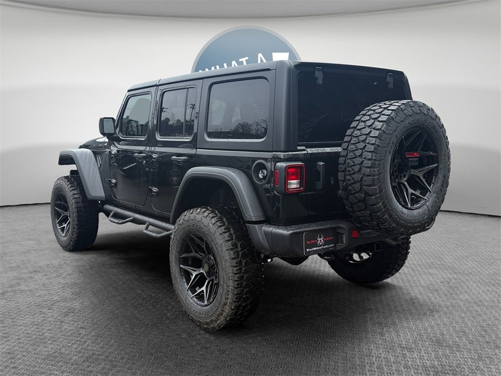2026 Jeep Wrangler Willys BLACK WIDOW