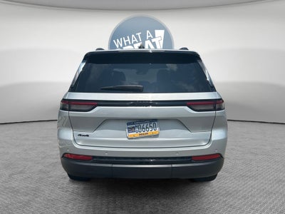 2023 Jeep Grand Cherokee Altitude 4x4