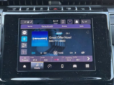 2025 Jeep Grand Cherokee Base