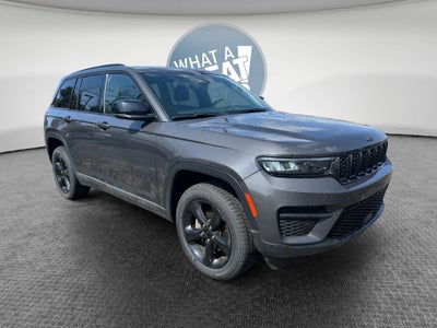 2023 Jeep Grand Cherokee Altitude