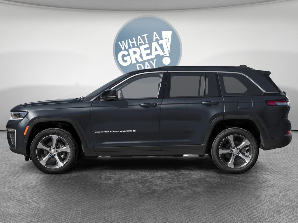 2027 Jeep Grand Cherokee Laredo X