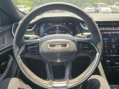 2023 Jeep Grand Cherokee Overland 4x4