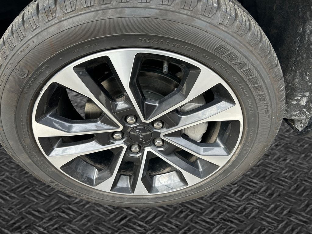 2022 Jeep Grand Cherokee Overland