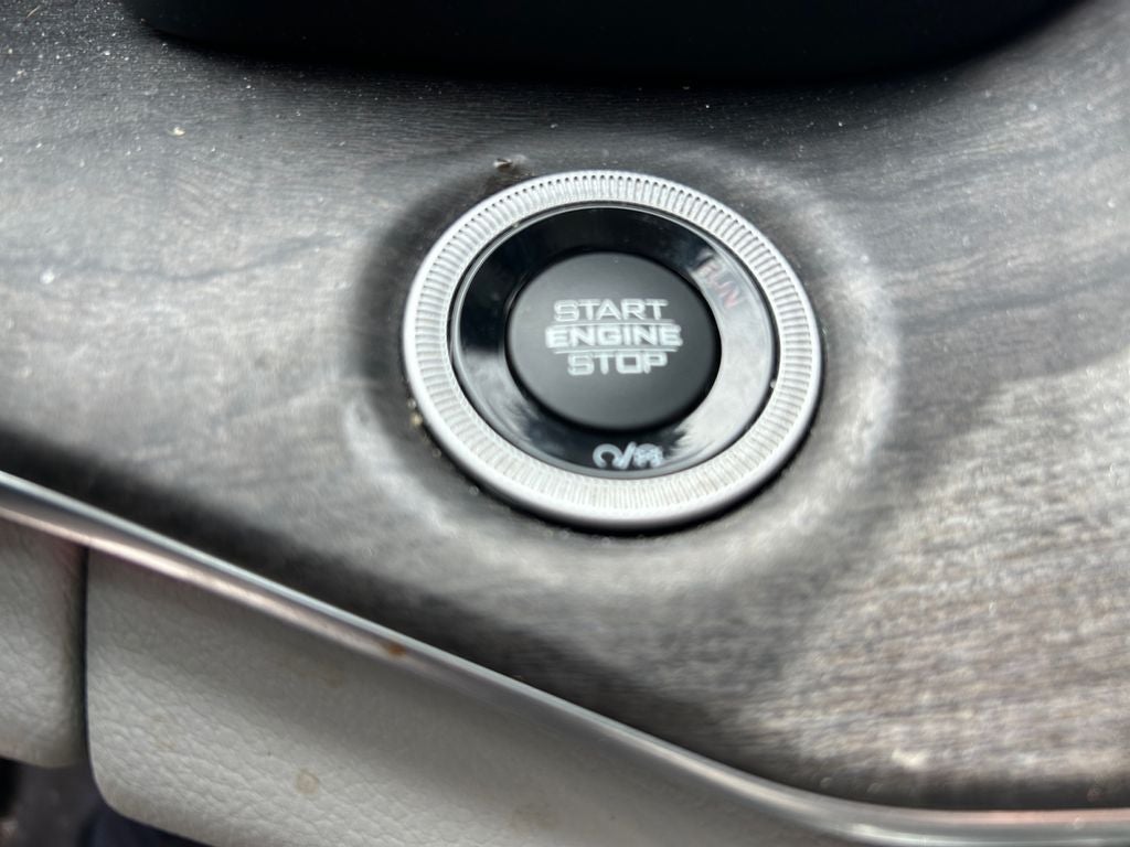 2022 Jeep Grand Cherokee Overland