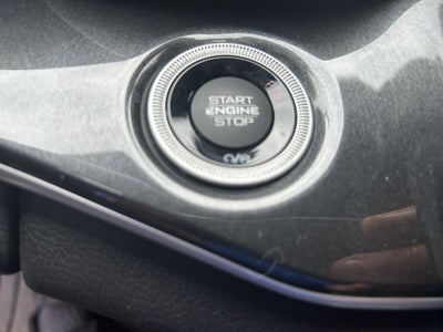 2022 Jeep Grand Cherokee L Laredo 4x4