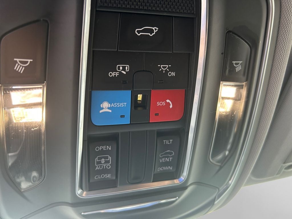2022 Jeep Grand Cherokee L Laredo 4x4