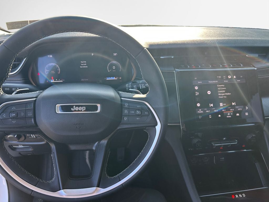 2023 Jeep Grand Cherokee L Laredo 4x4