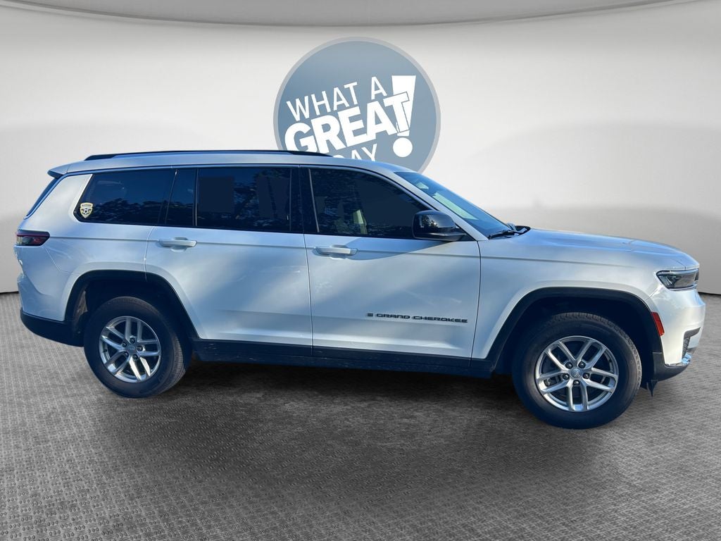 2023 Jeep Grand Cherokee L Laredo 4x4