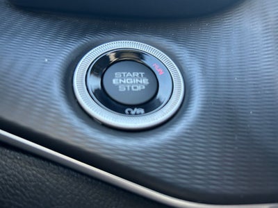 2023 Jeep Grand Cherokee L Laredo 4x4