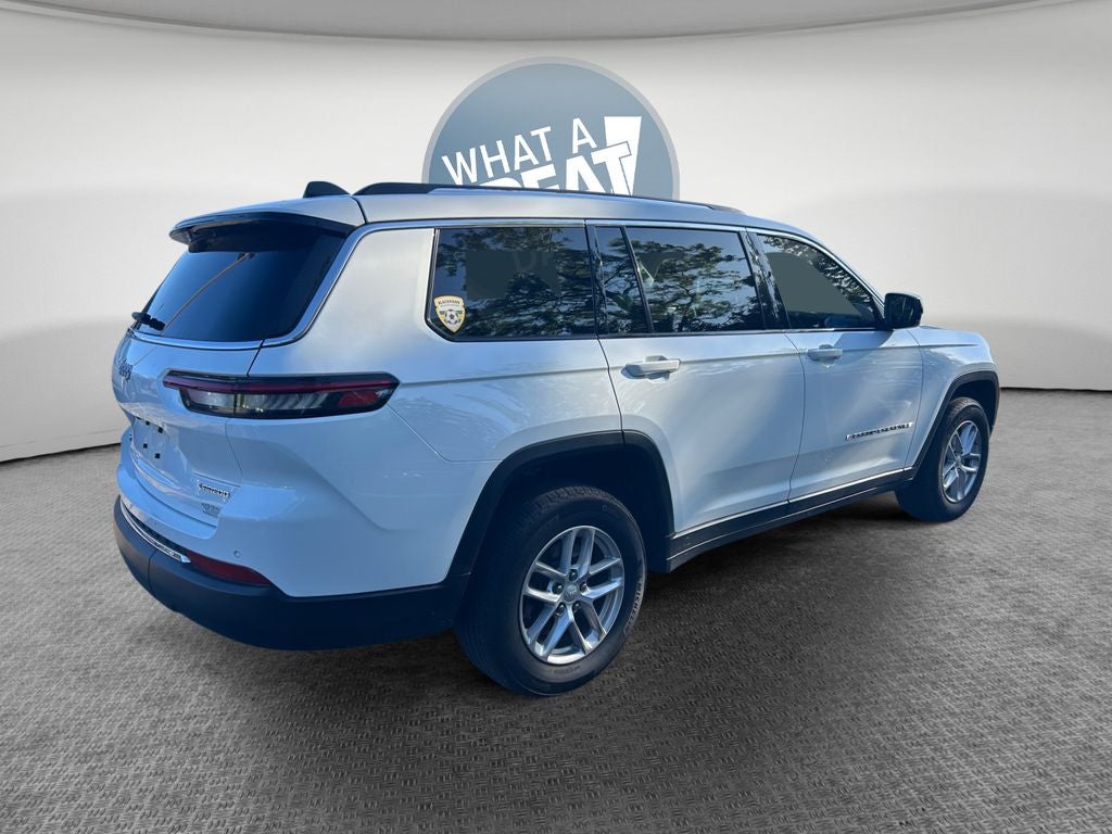 2023 Jeep Grand Cherokee L Laredo 4x4
