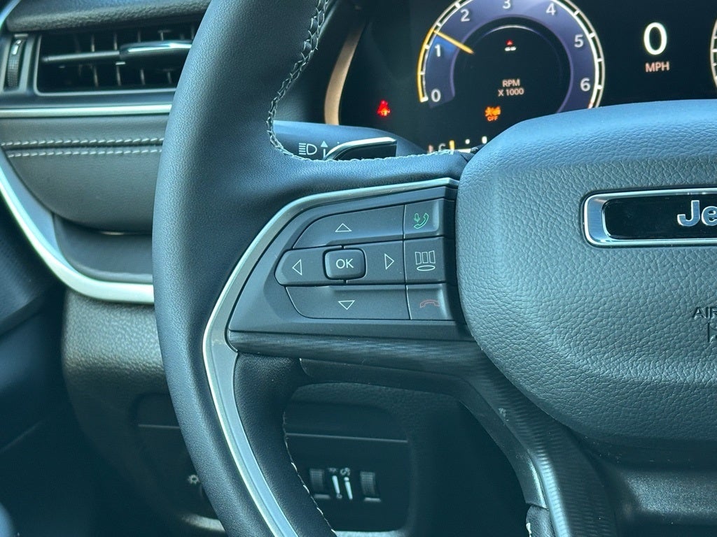 2025 Jeep Grand Cherokee L Altitude X