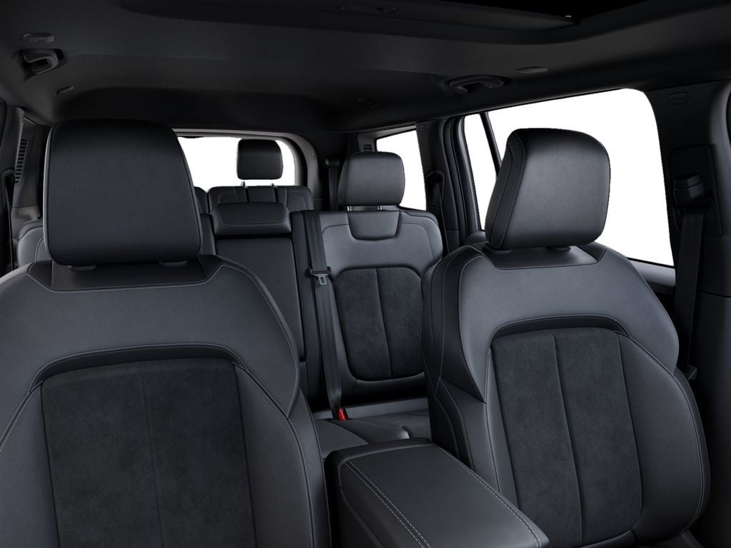 2026 Jeep Grand Cherokee L GRAND CHEROKEE L LAREDO ALTITUDE 4X4