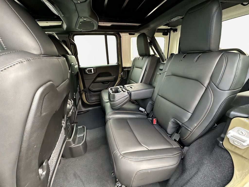 2025 Jeep Wrangler Rubicon 392