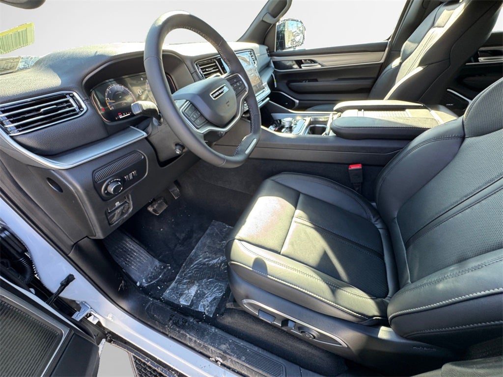 2026 Jeep Grand Wagoneer Base