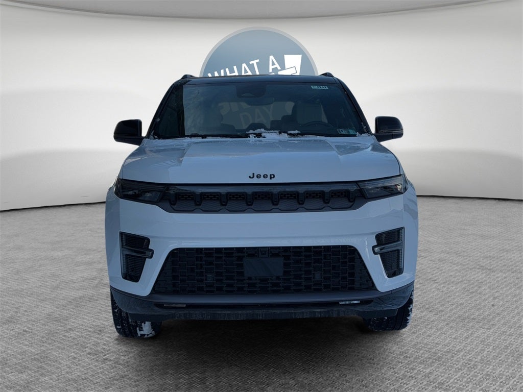 2026 Jeep Grand Wagoneer Base