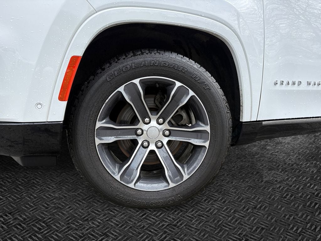 2023 Jeep Grand Wagoneer Base