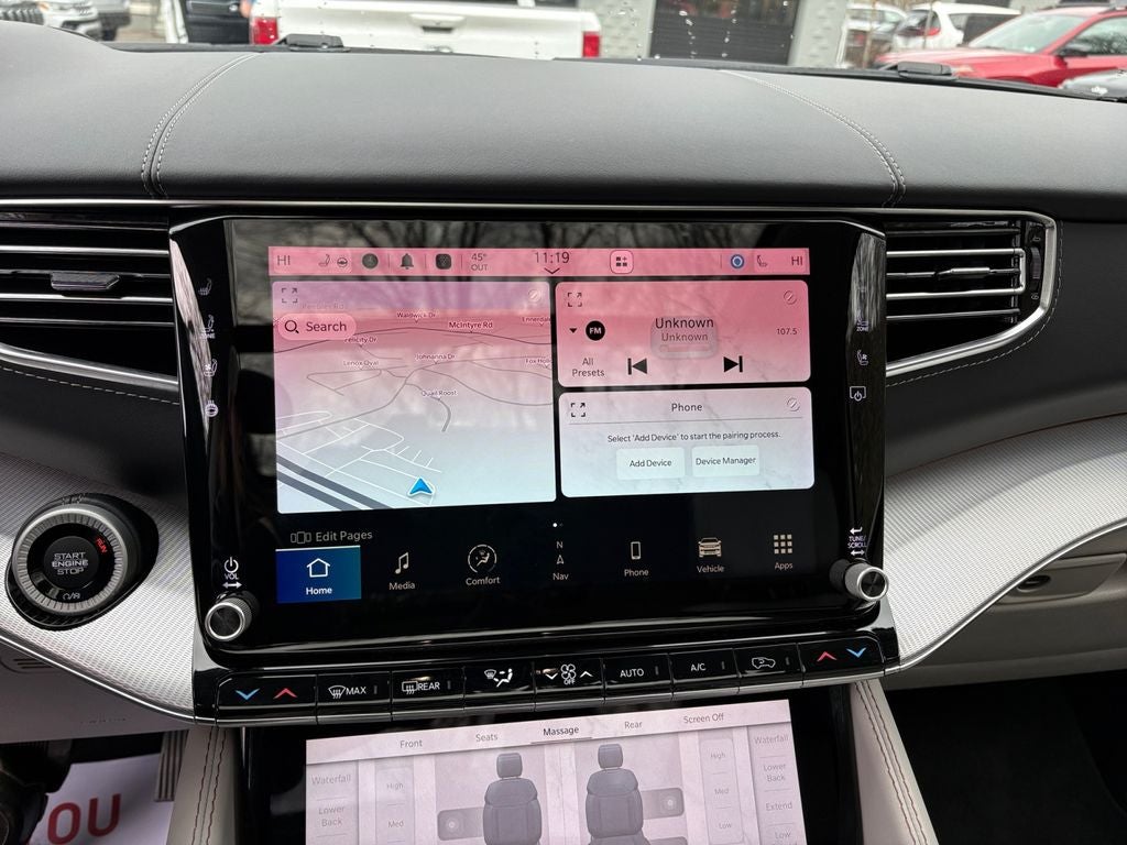 2023 Jeep Grand Wagoneer Base