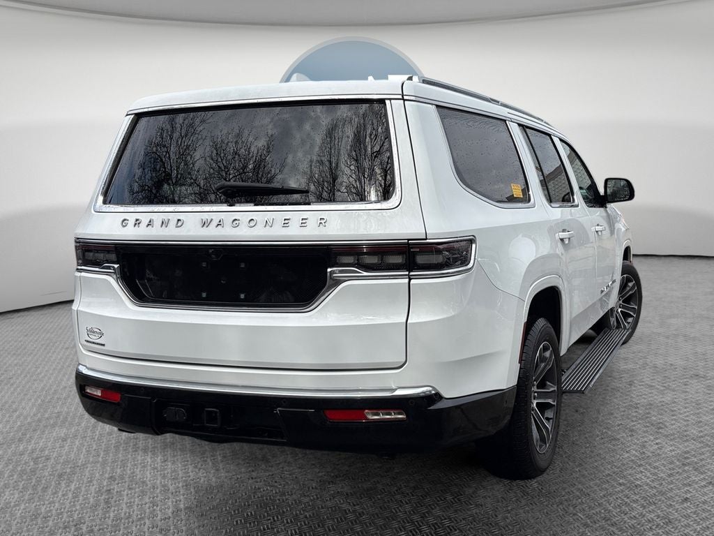 2023 Jeep Grand Wagoneer Base