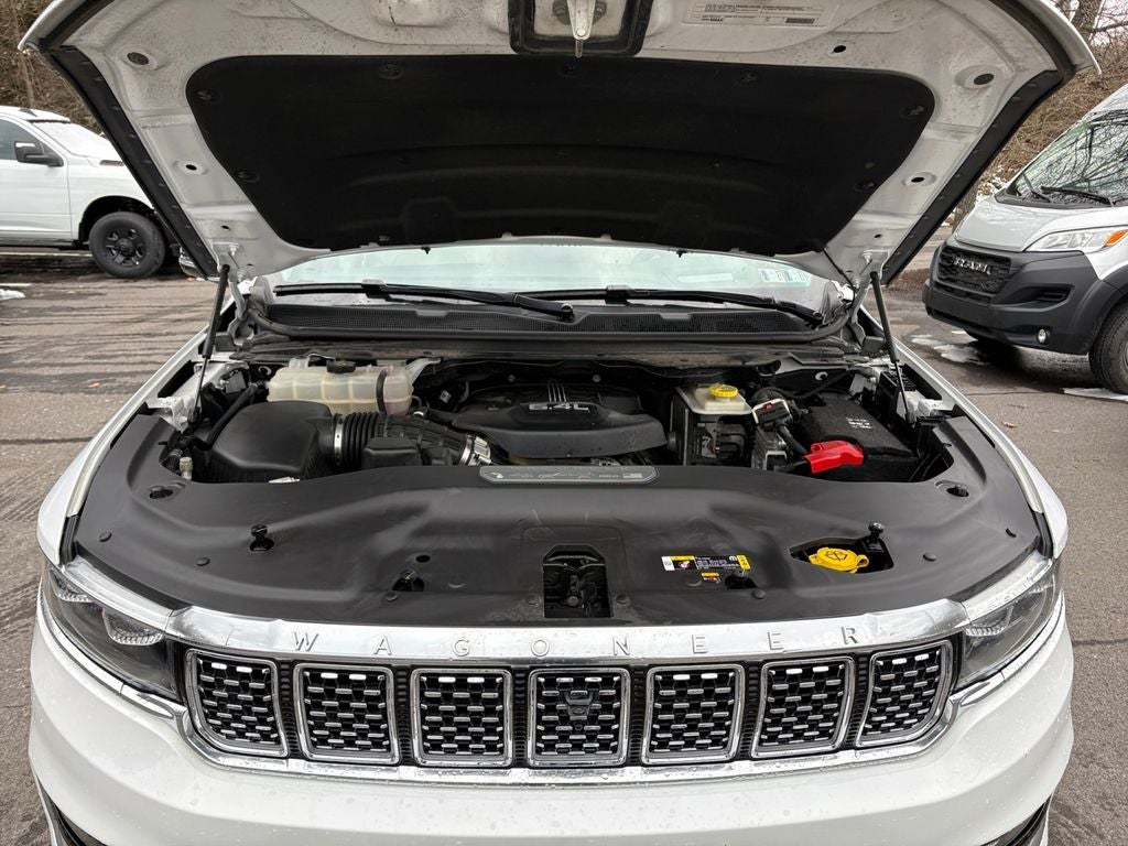 2023 Jeep Grand Wagoneer Base