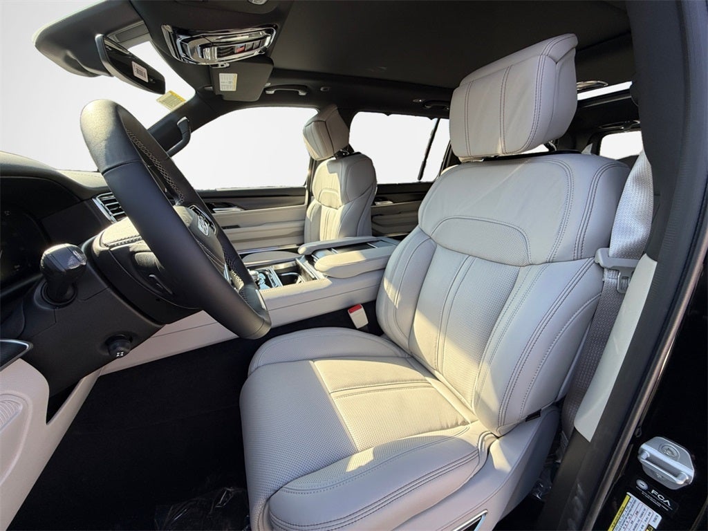 2026 Jeep Grand Wagoneer Summit Obsidian