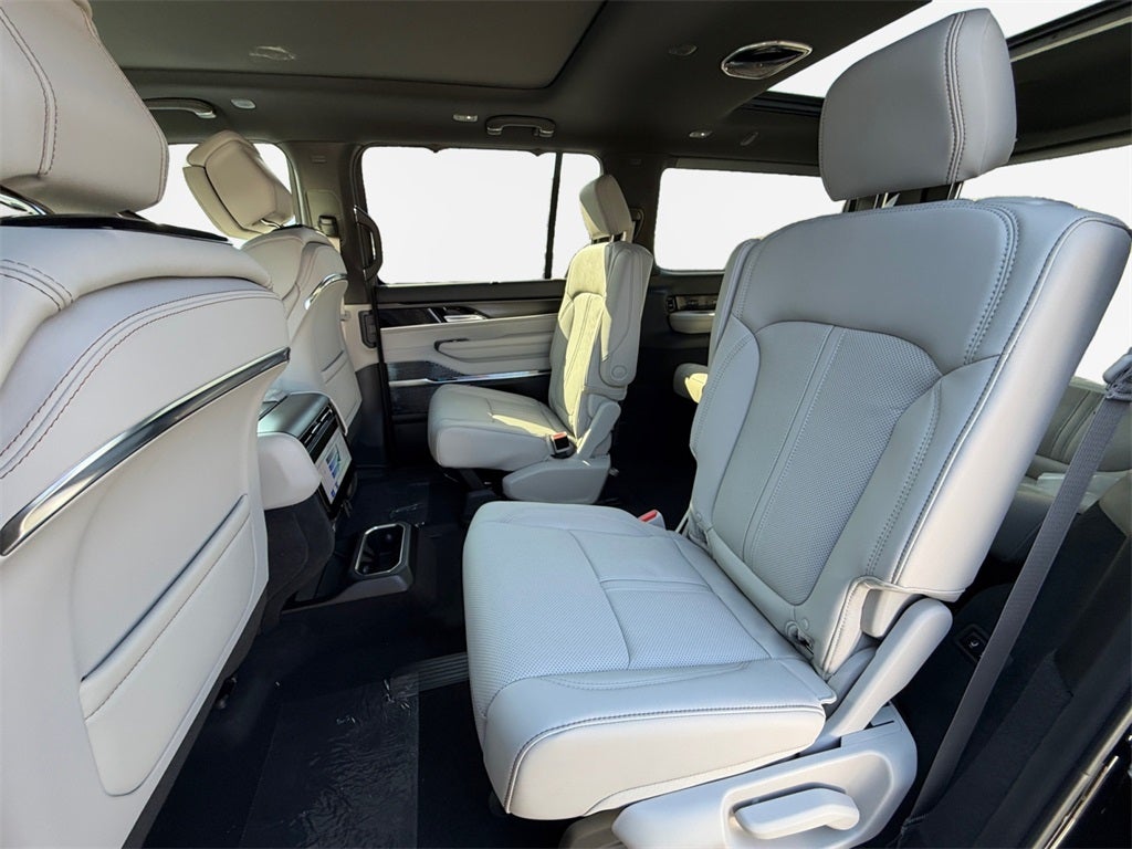 2026 Jeep Grand Wagoneer Summit Obsidian