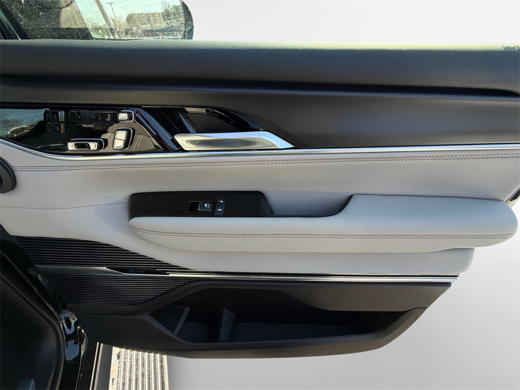 2026 Jeep Grand Wagoneer Summit Obsidian