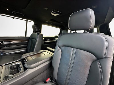 2022 Jeep Grand Wagoneer Series II