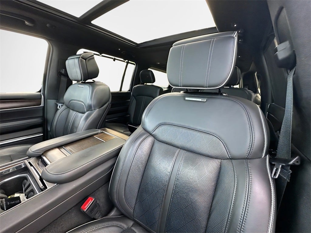 2022 Jeep Grand Wagoneer Series II