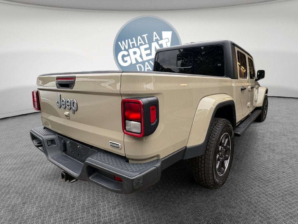 2022 Jeep Gladiator Overland