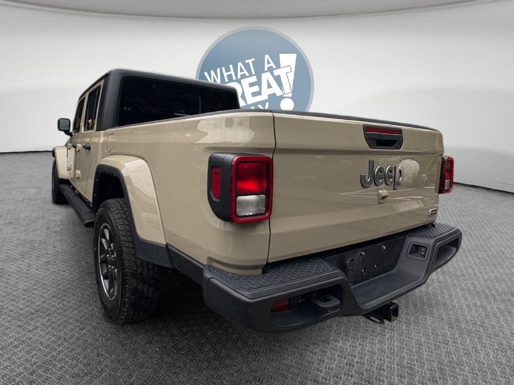 2022 Jeep Gladiator Overland