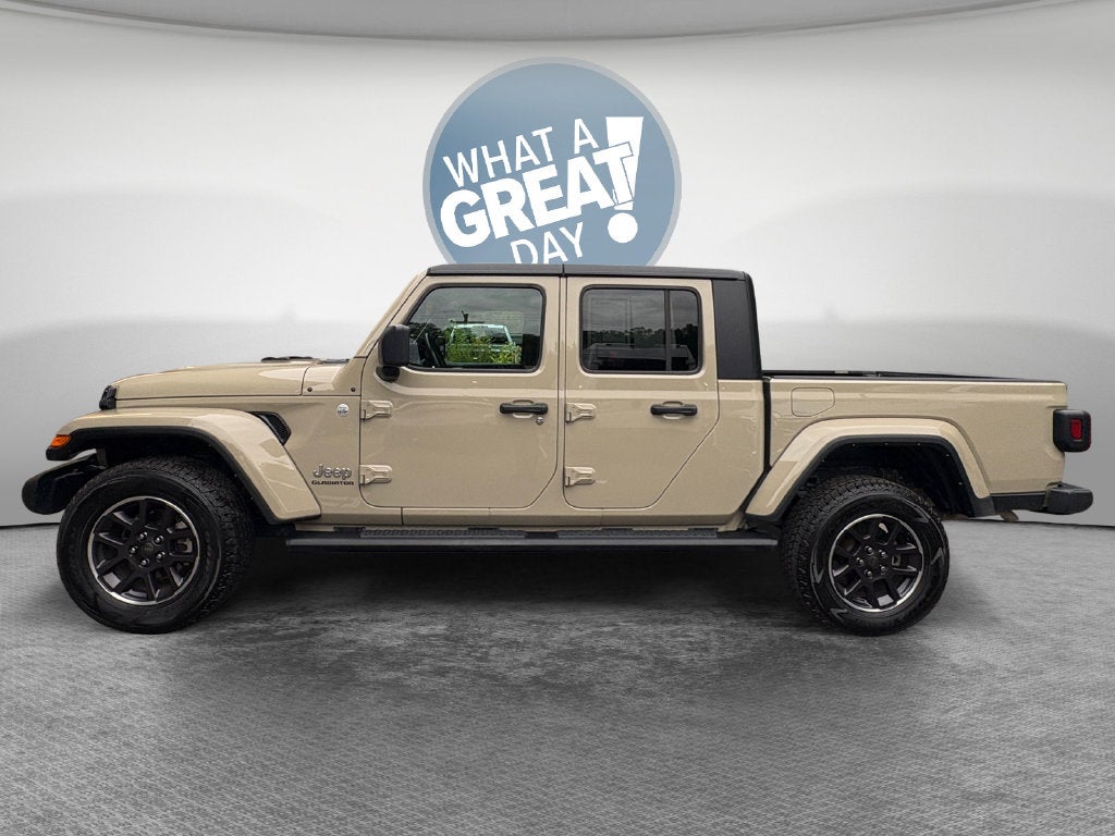 2022 Jeep Gladiator Overland