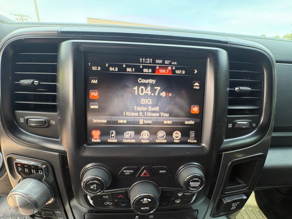 2017 RAM 1500 Sport Crew Cab 4x4 5'7' Box