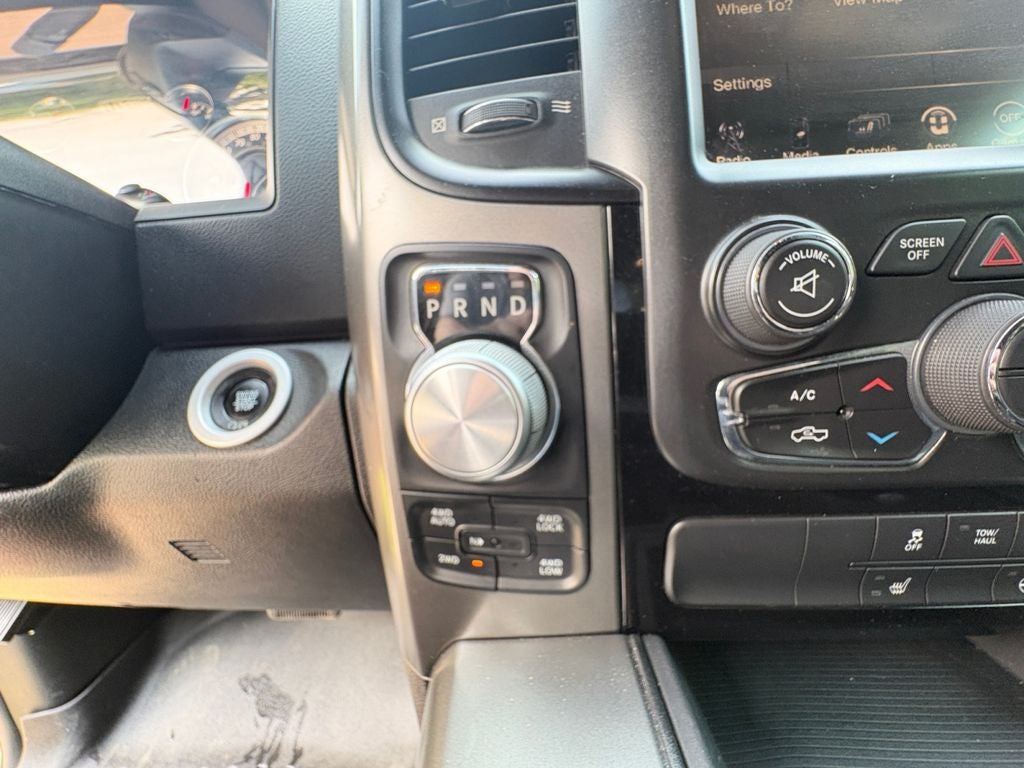 2017 RAM 1500 Sport Crew Cab 4x4 5'7' Box