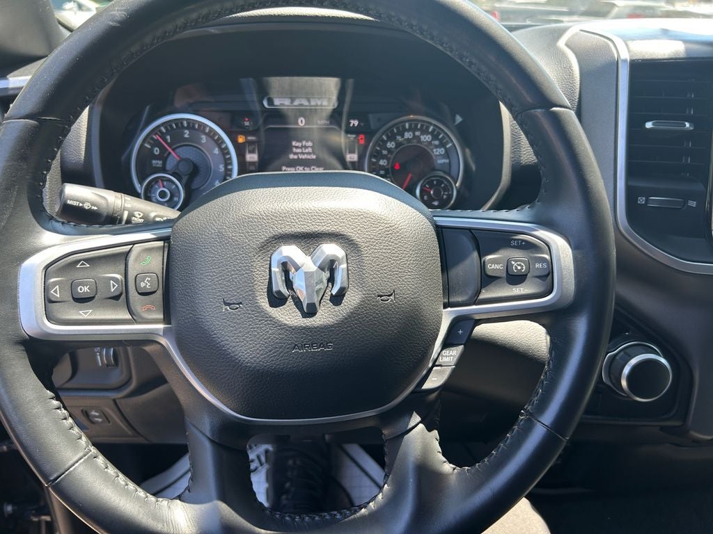 2022 RAM 1500 Big Horn Crew Cab 4x4 5'7' Box