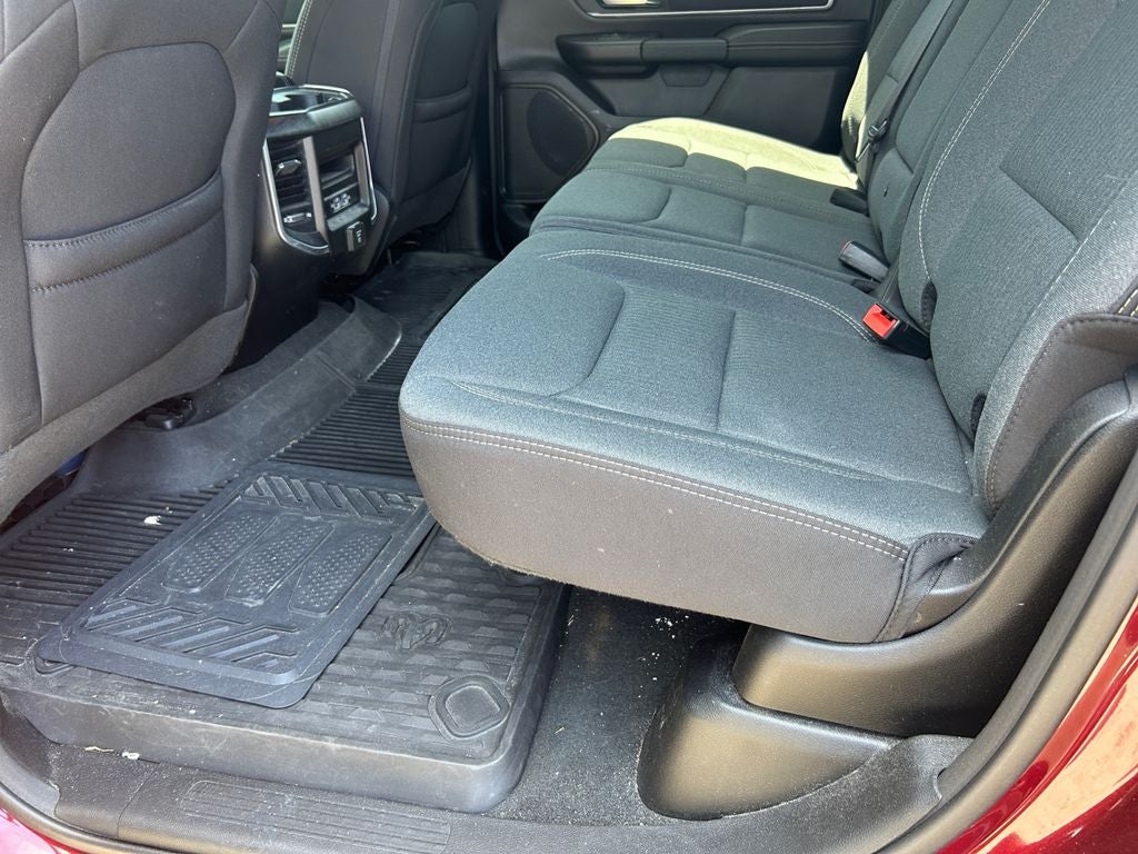 2022 RAM 1500 Big Horn Crew Cab 4x4 5'7' Box