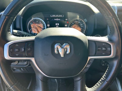2022 RAM 1500 Big Horn Quad Cab 4x4 6'4' Box