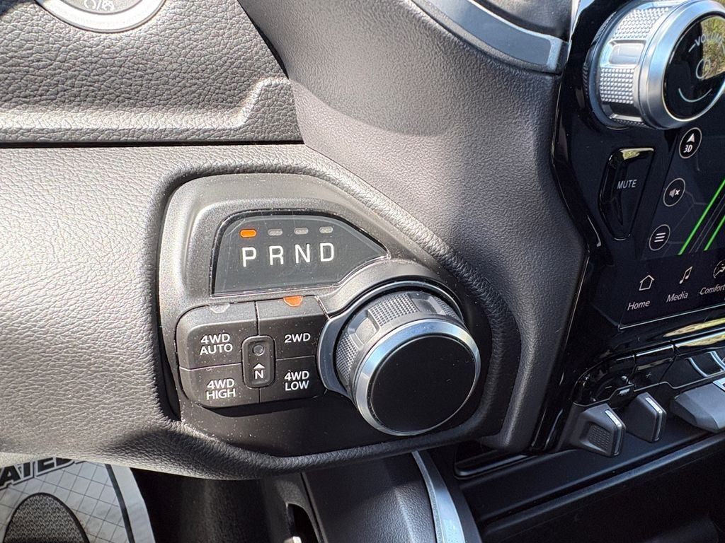 2023 RAM 1500 Big Horn Crew Cab 4x4 5'7' Box