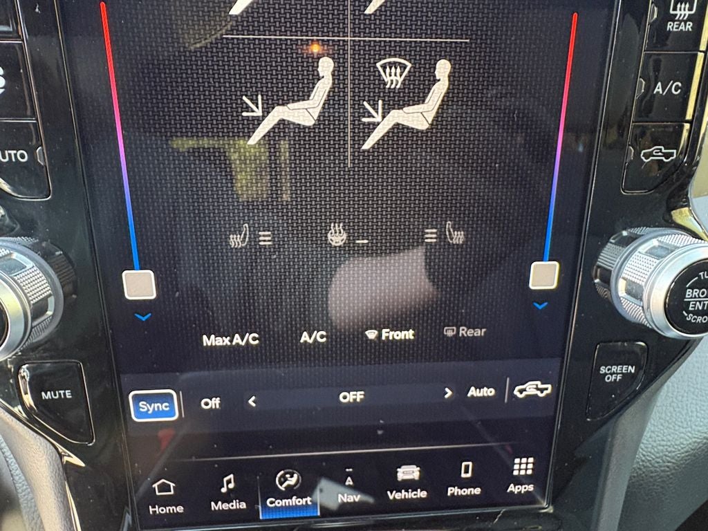 2023 RAM 1500 Big Horn Crew Cab 4x4 5'7' Box