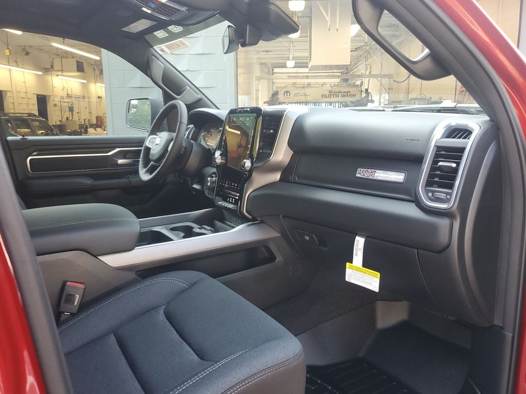 2026 RAM 1500 RAM 1500 BIG HORN CREW CAB 4X4 5'7' BOX