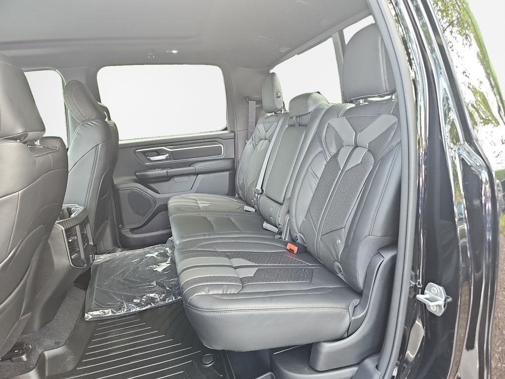 2026 RAM 1500 Big Horn Crew Cab 4x4 5'7' Box