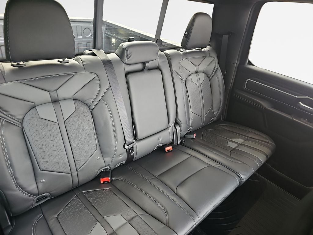 2026 RAM 1500 Big Horn Crew Cab 4x4 5'7' Box