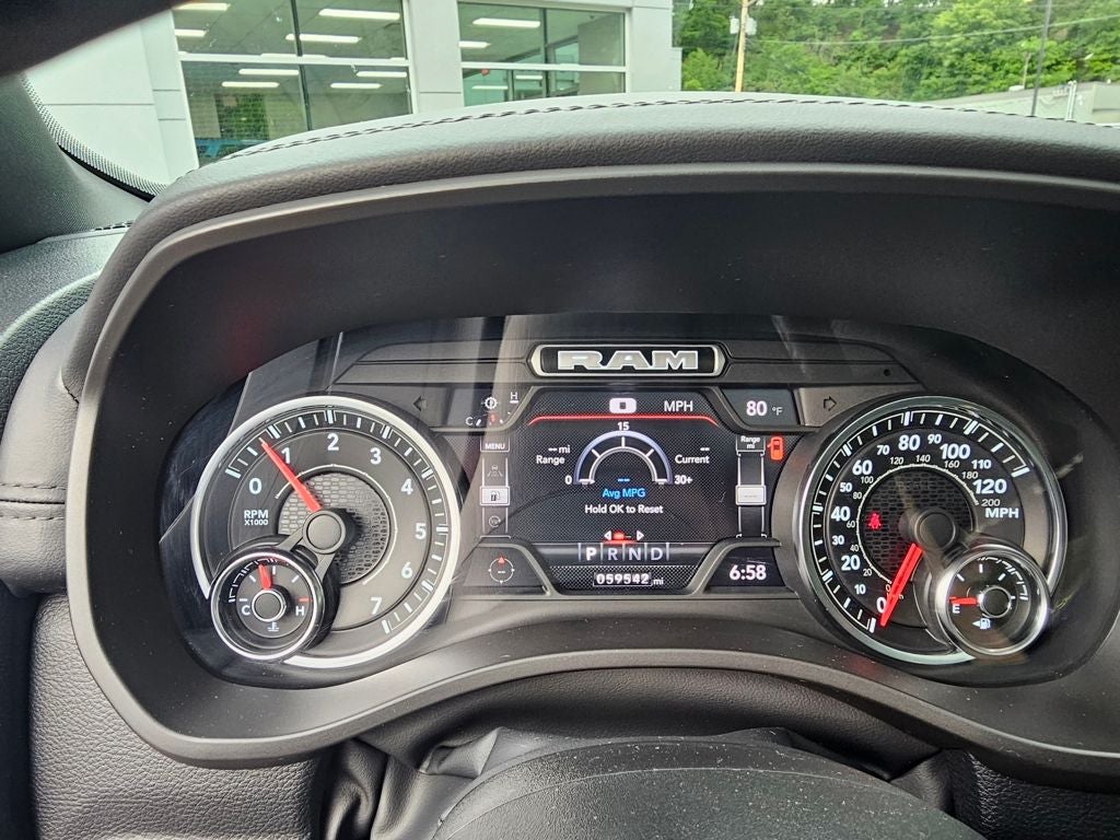 2022 RAM 1500 Big Horn Crew Cab 4x4 5'7' Box