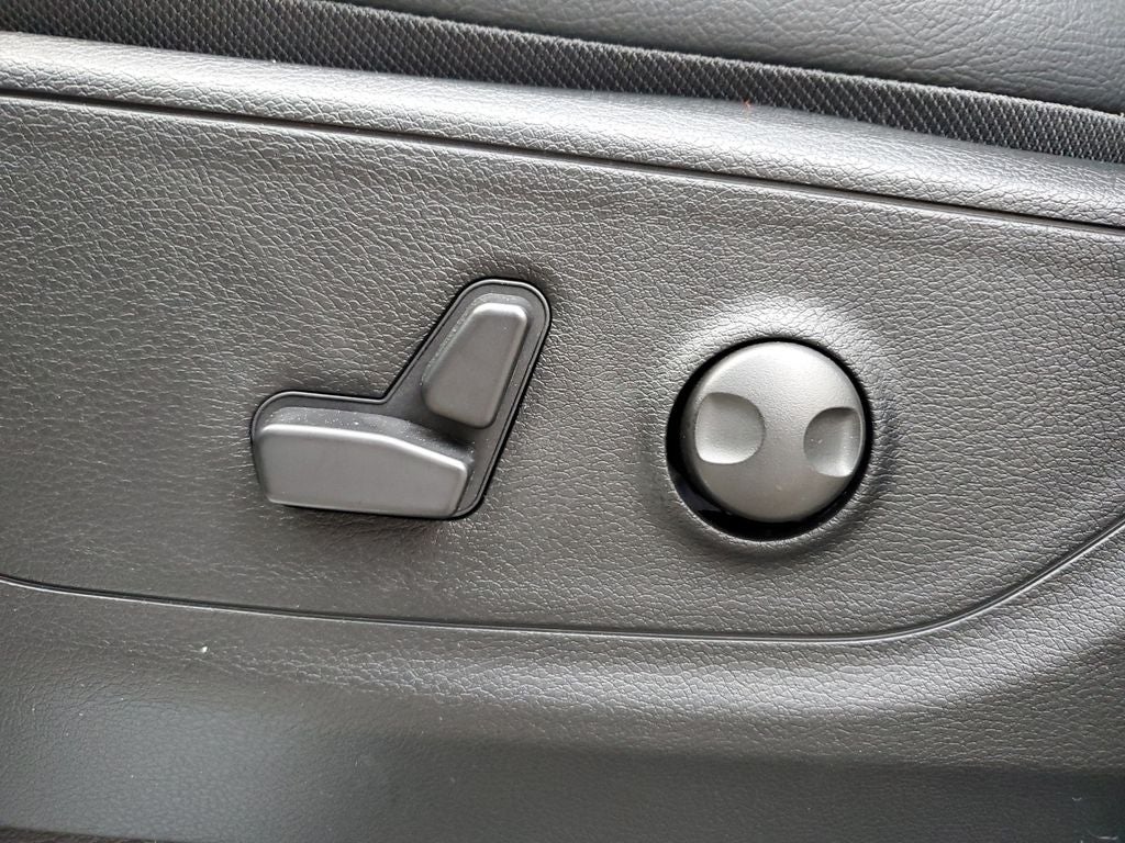 2026 RAM 1500 Big Horn/Lone Star Rocky Ridge