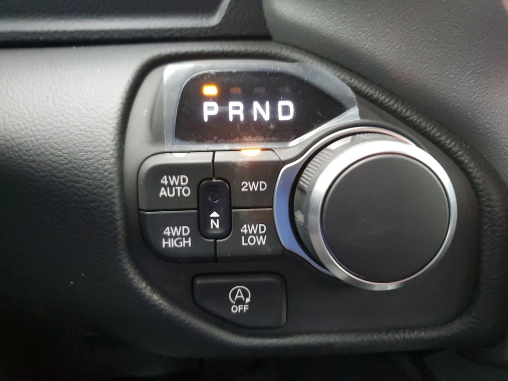 2026 RAM 1500 Big Horn/Lone Star Rocky Ridge